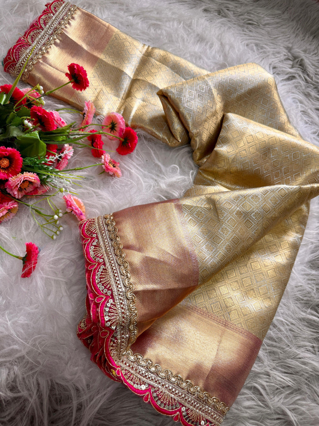 Gold soft tissue silk