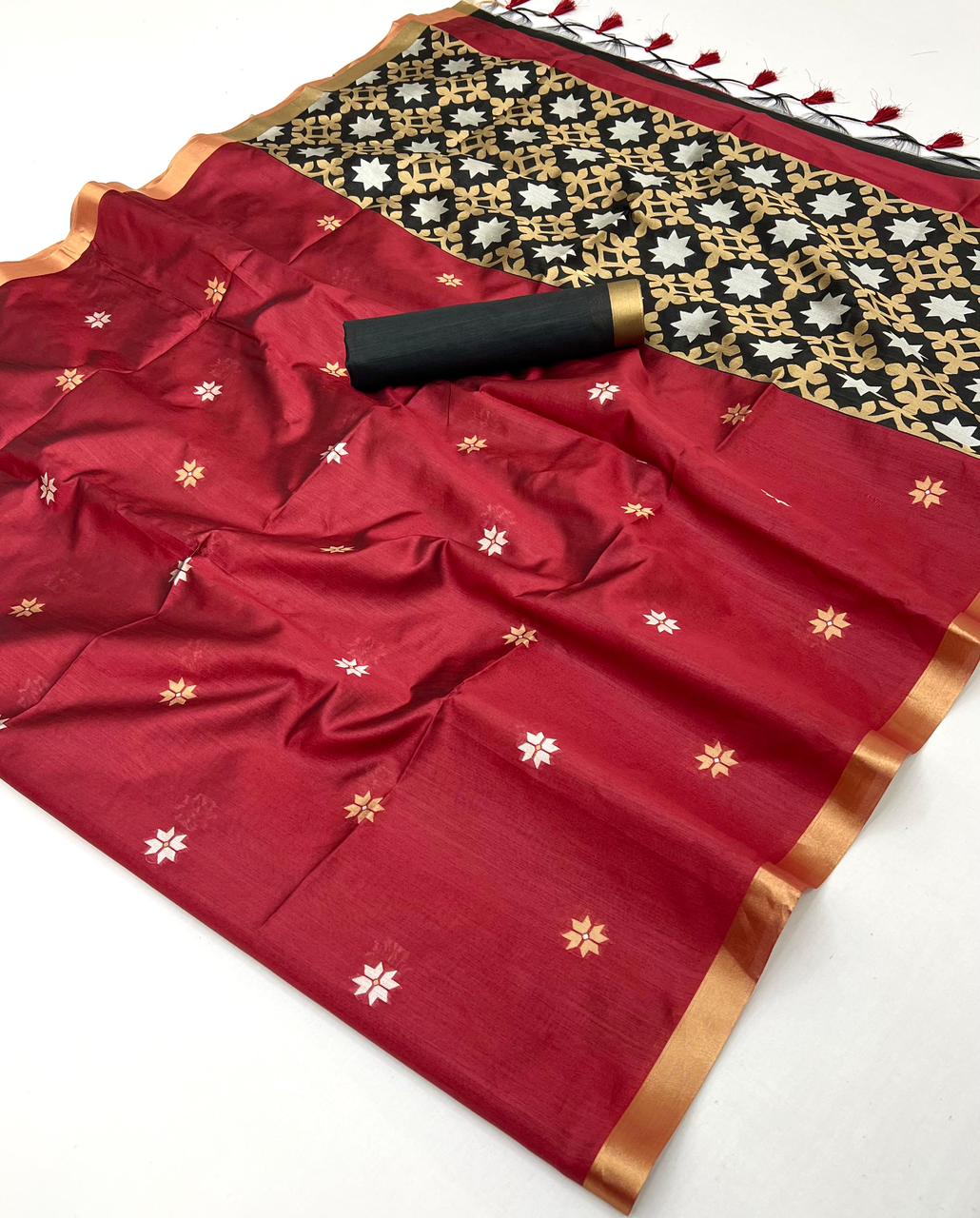 Tussar silk handloom weaving