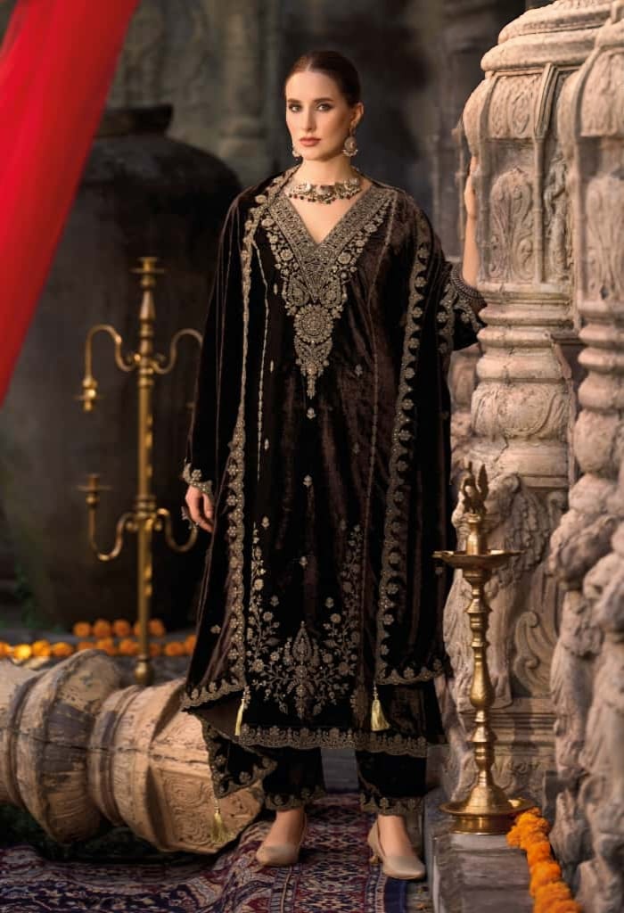 Unstiched Premium Heavy Velvet Suite