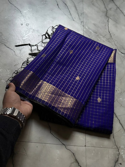 Check pattern Silk Saree