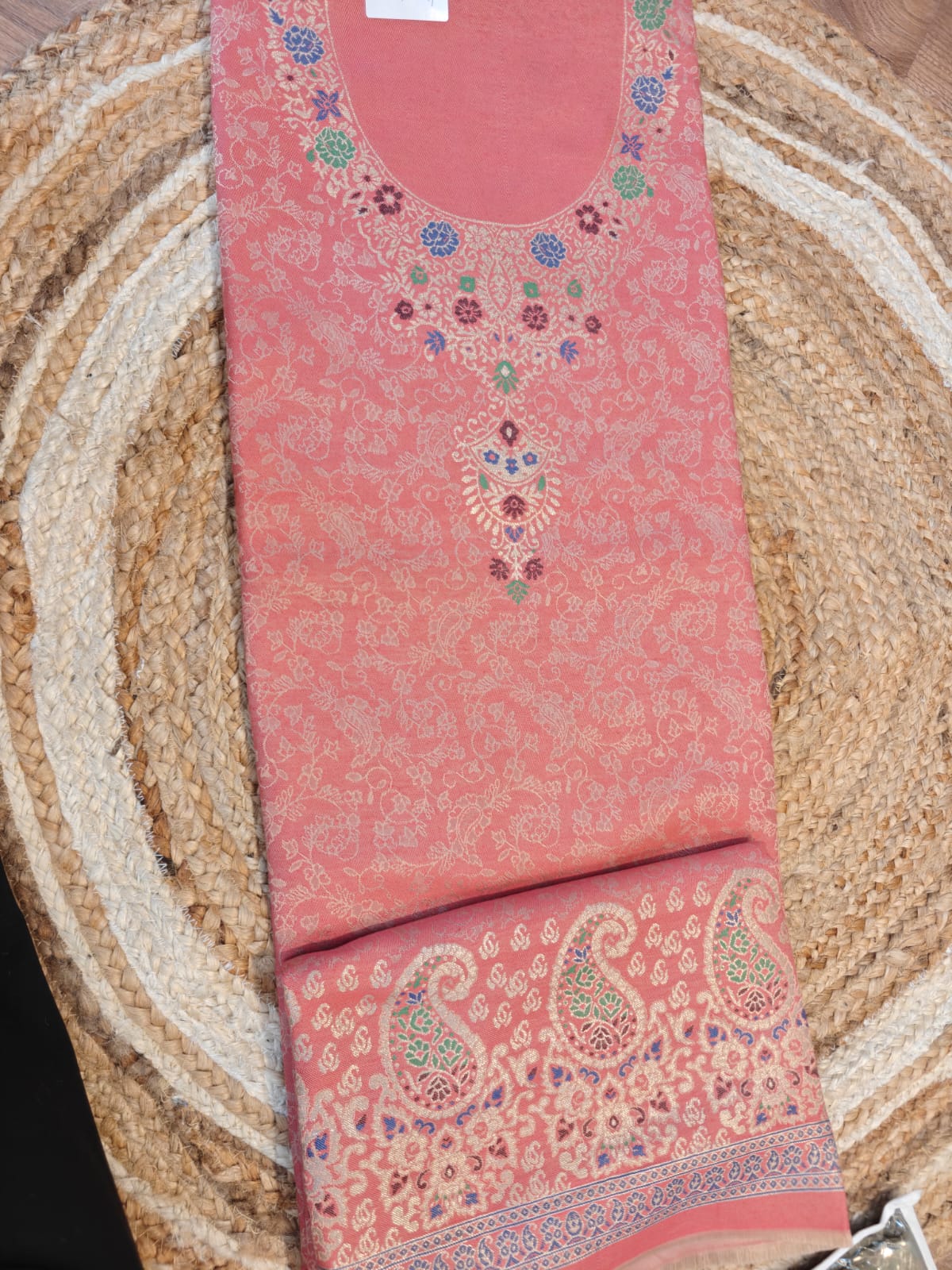 Wollen fabric unstitched