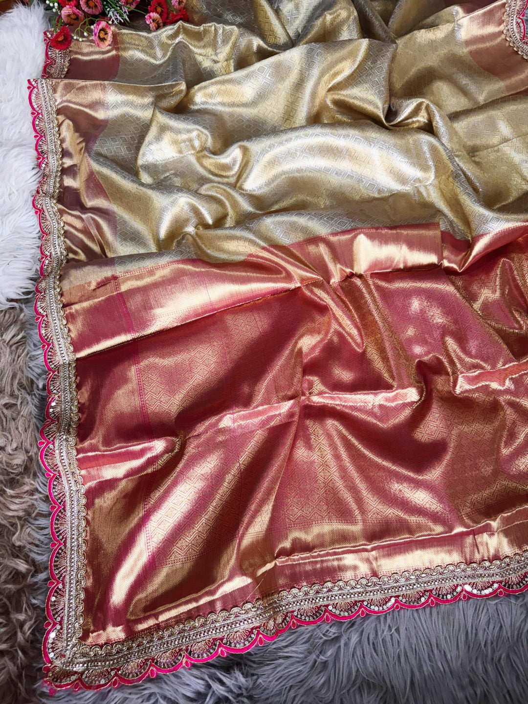 Gold soft tissue silk